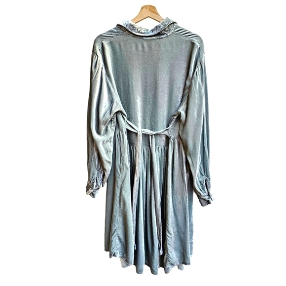 Vintage Silver Carol Le Valley Oversized Crushed Velvet Dress, Size Medium - Picture 2 of 11
